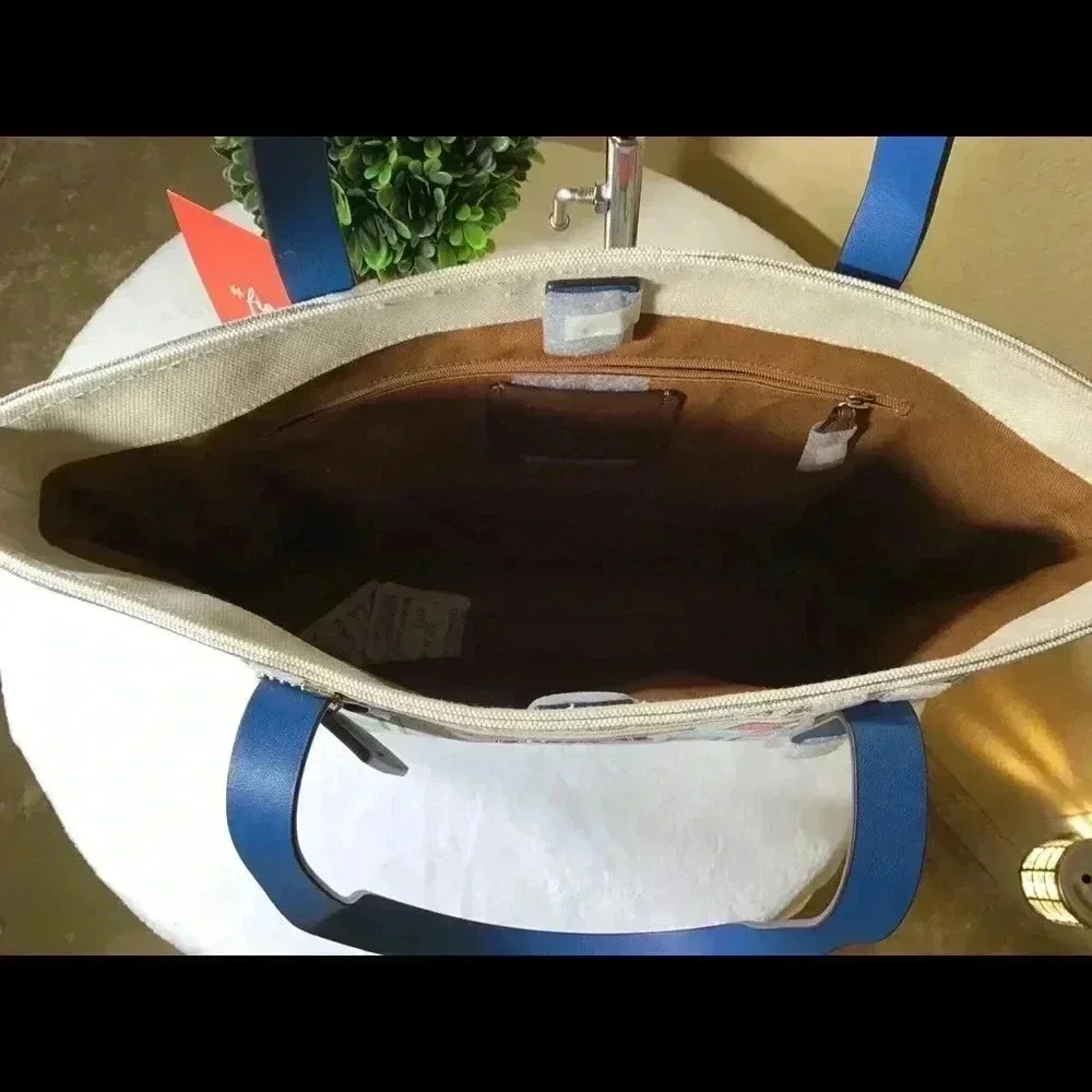 Coach Captain America Tote - Picture 3 of 6